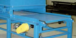 pallet stacker with chain conveyor infeed